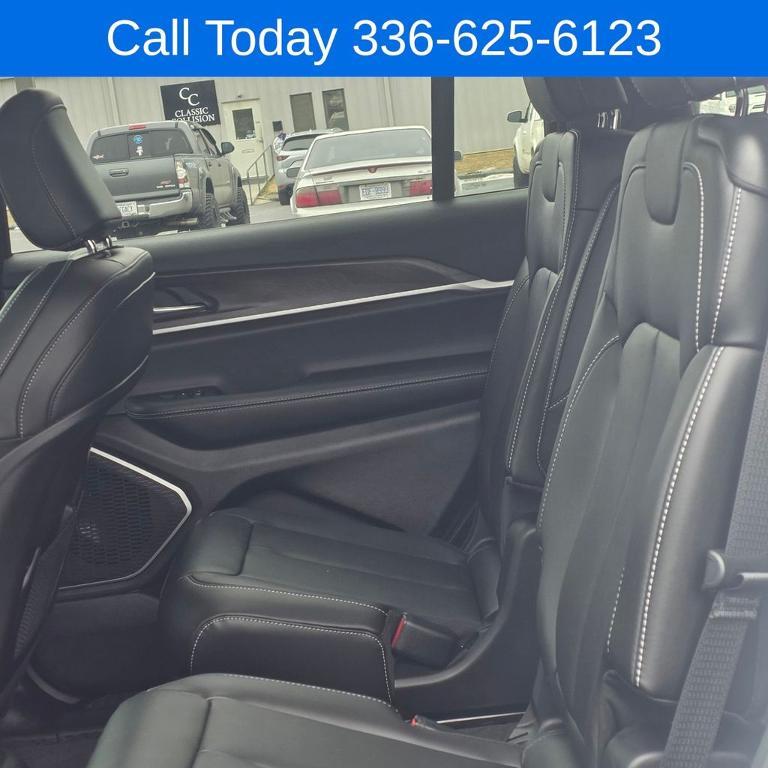 new 2026 Jeep Grand Cherokee L car, priced at $42,475