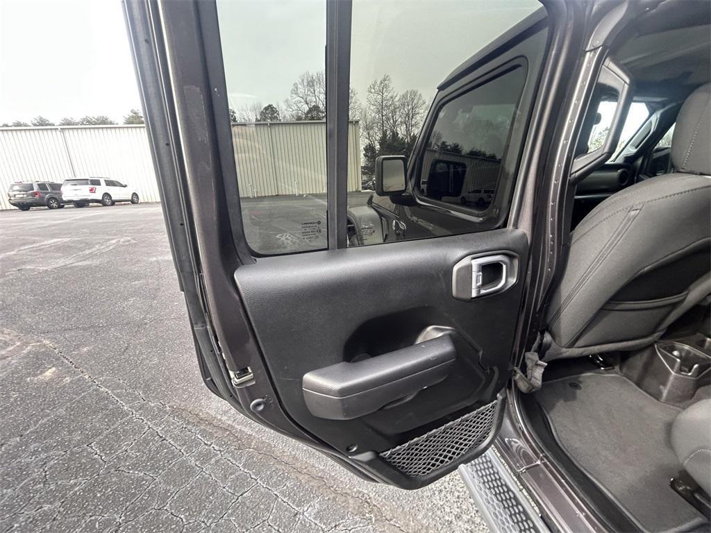 used 2020 Jeep Wrangler Unlimited car, priced at $21,995