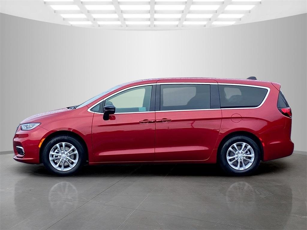 new 2026 Chrysler Pacifica car, priced at $40,995