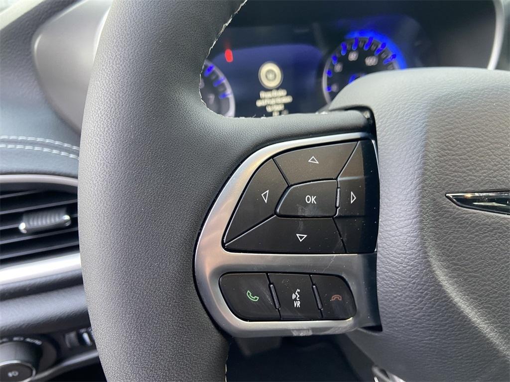 new 2026 Chrysler Pacifica car, priced at $40,995