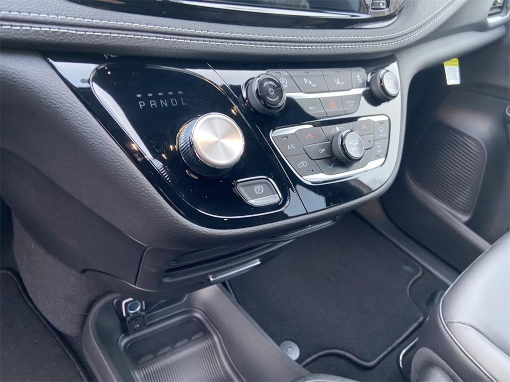 new 2026 Chrysler Pacifica car, priced at $40,995