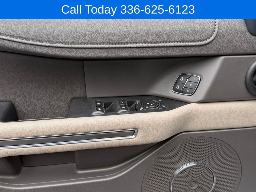 used 2020 Ford Expedition car, priced at $25,784