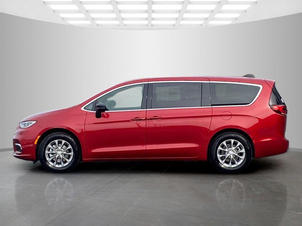 new 2026 Chrysler Pacifica car, priced at $45,085