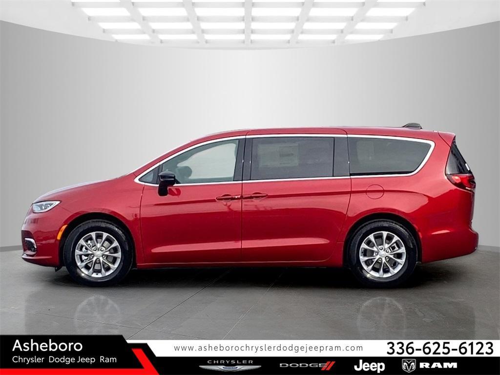 new 2026 Chrysler Pacifica car, priced at $51,585
