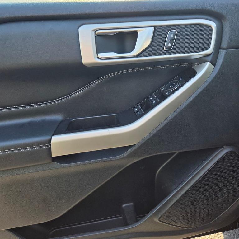 used 2022 Ford Explorer car, priced at $22,995