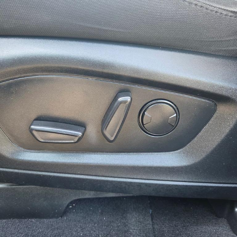 used 2022 Ford Explorer car, priced at $22,995