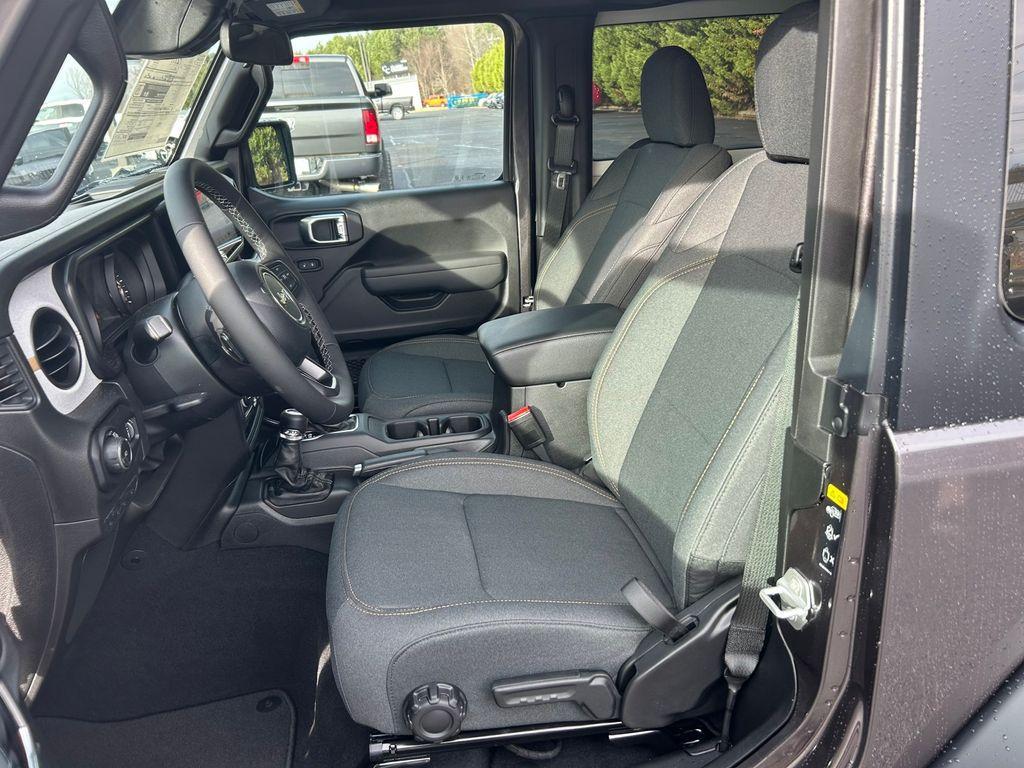 new 2026 Jeep Wrangler car, priced at $41,495