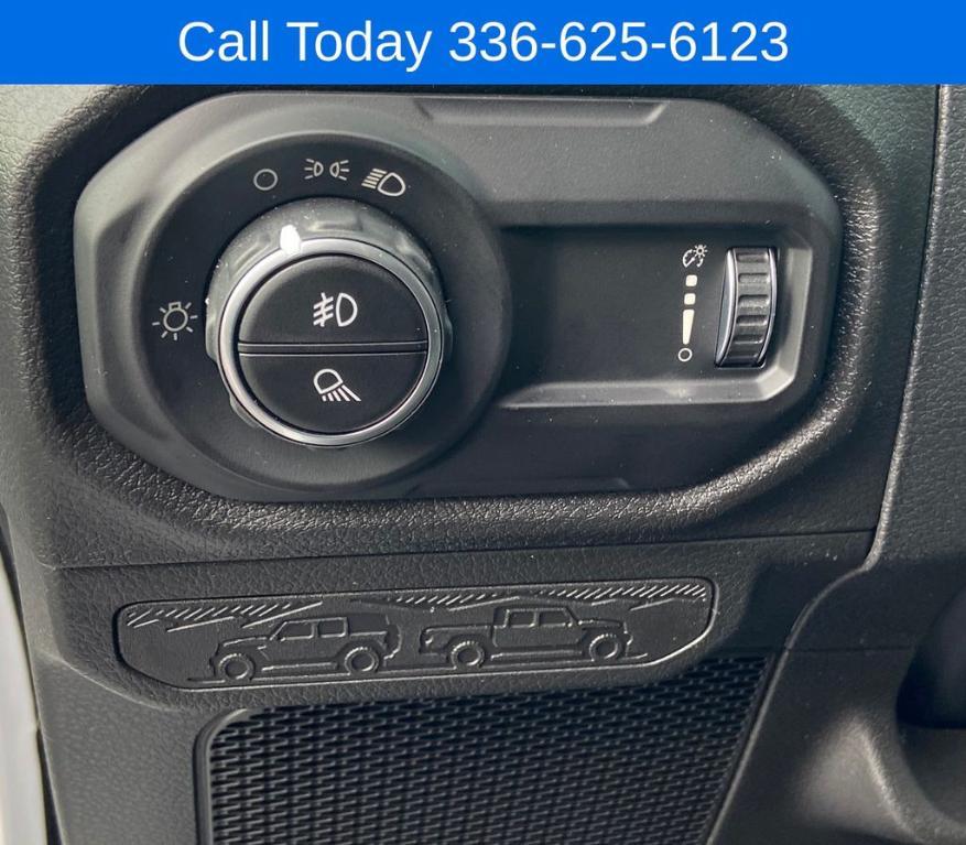new 2026 Jeep Gladiator car, priced at $37,970