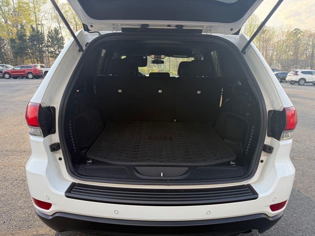 used 2021 Jeep Grand Cherokee car, priced at $22,995