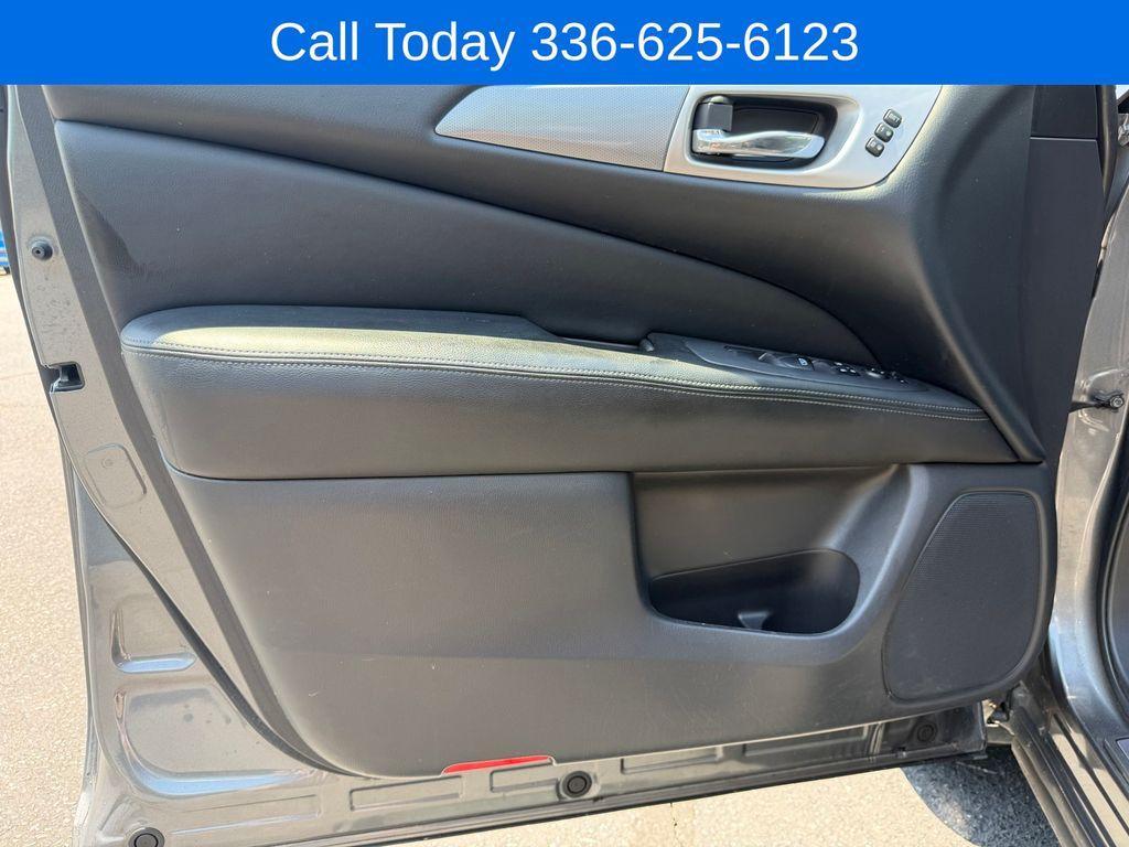 used 2018 Nissan Pathfinder car, priced at $15,184