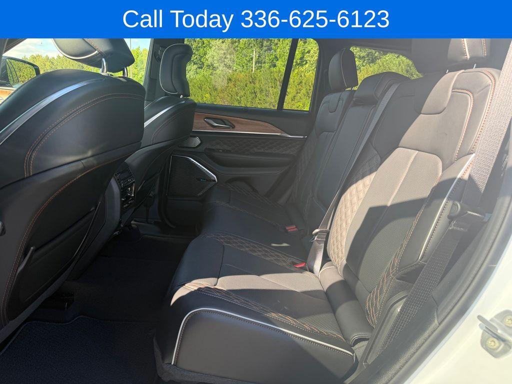 new 2026 Jeep Grand Cherokee car, priced at $56,920