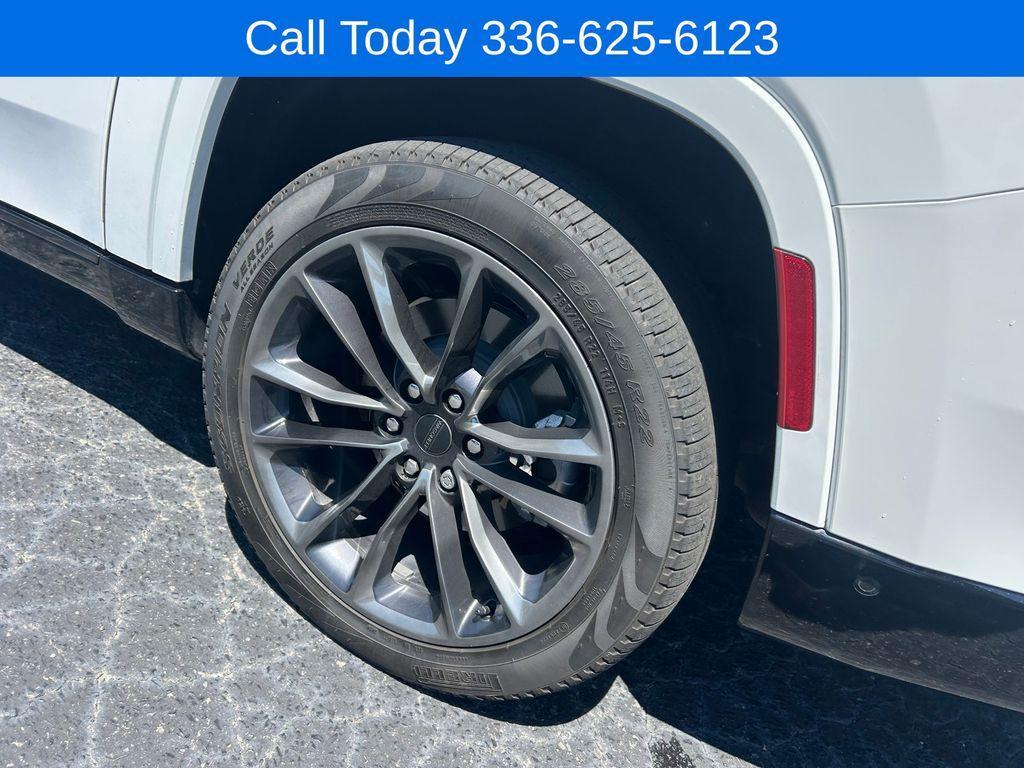 used 2025 Jeep Grand Wagoneer L car, priced at $78,784