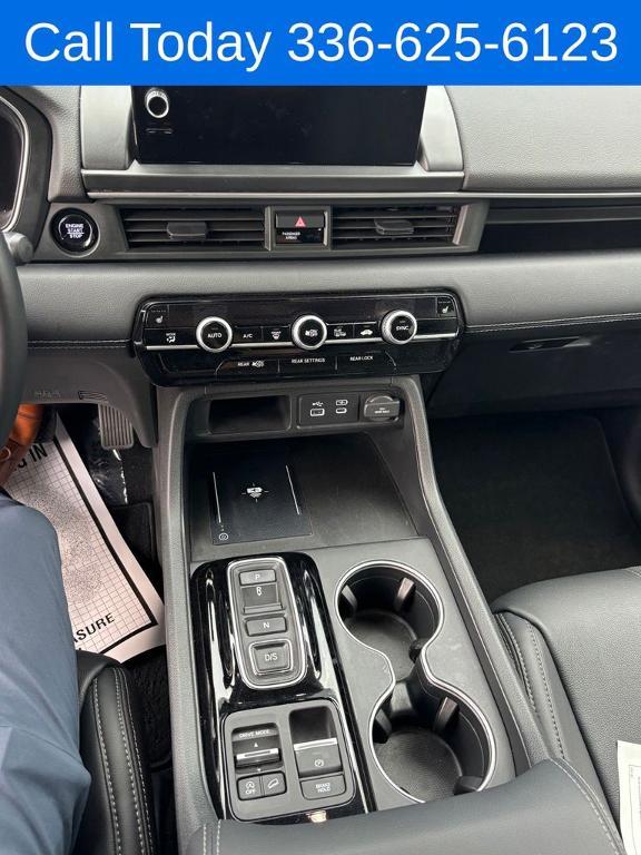 used 2023 Honda Pilot car, priced at $39,784