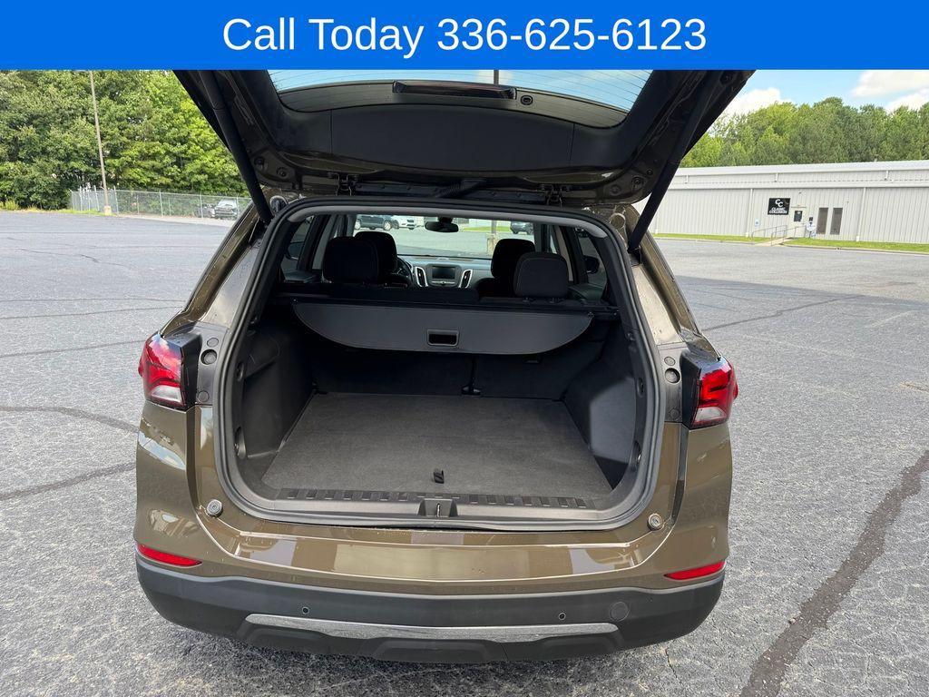 used 2024 Chevrolet Equinox car, priced at $24,574