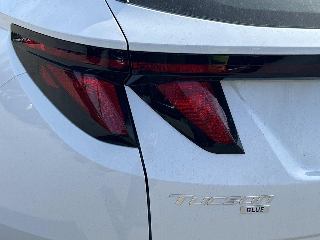 new 2026 Hyundai TUCSON Hybrid car, priced at $31,359