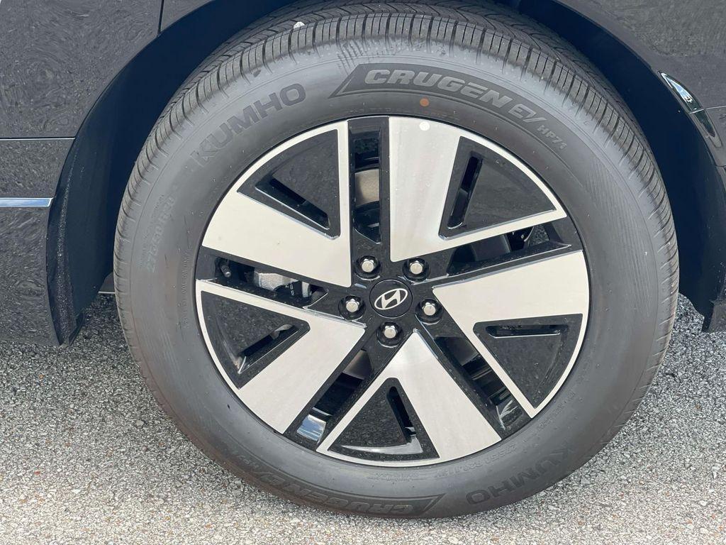 new 2026 Hyundai IONIQ 9 car, priced at $59,341