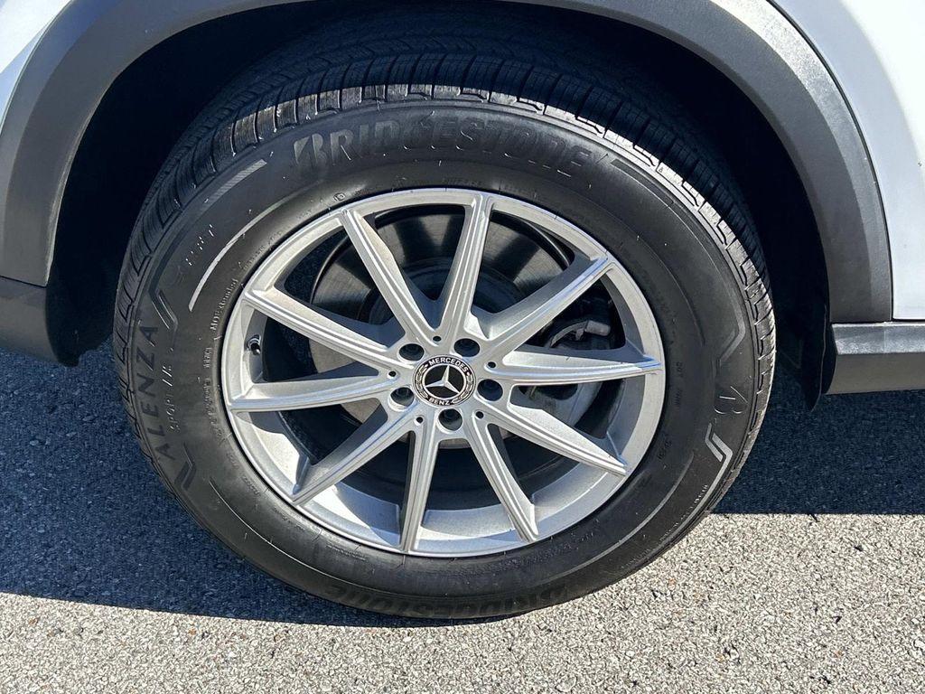 used 2024 Mercedes-Benz GLE 450 Plug-In Hybrid car, priced at $48,902