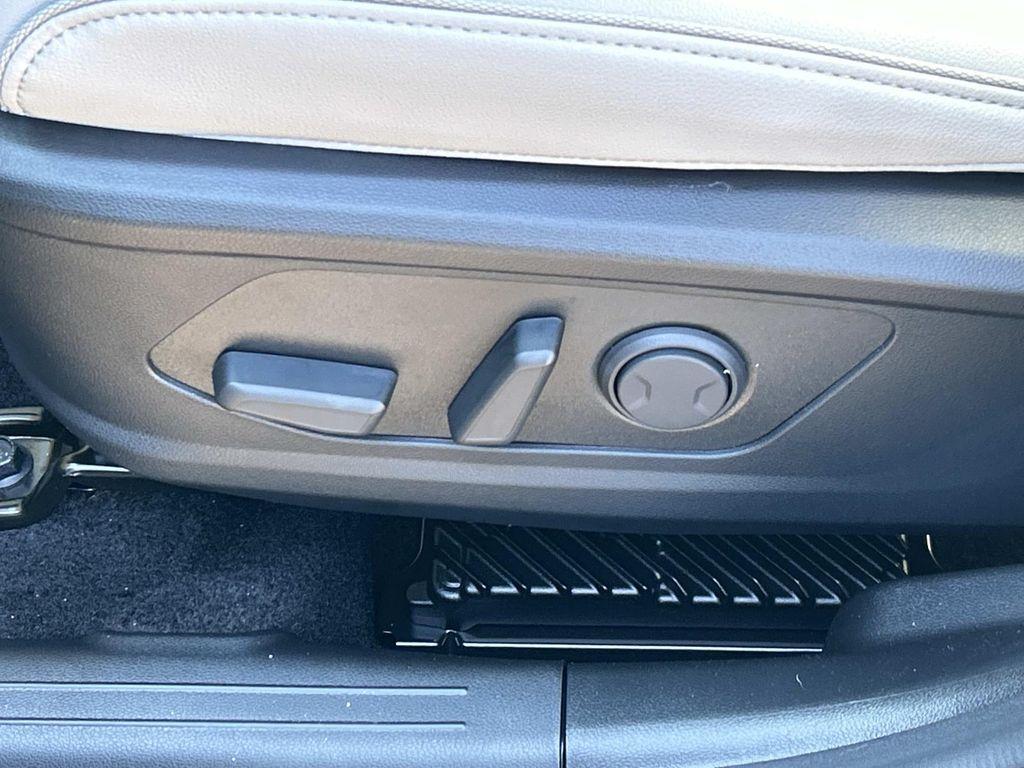 new 2026 Hyundai Tucson car, priced at $38,411