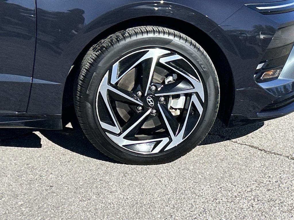 used 2025 Hyundai Sonata car, priced at $27,912