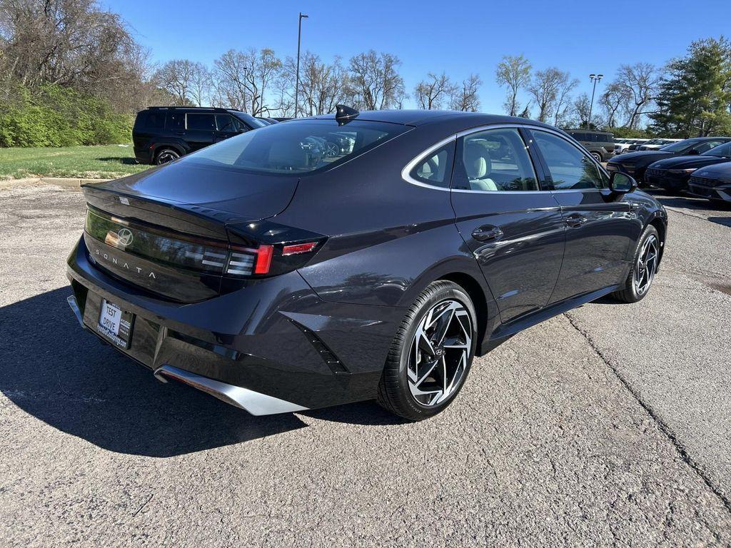 used 2025 Hyundai Sonata car, priced at $27,912