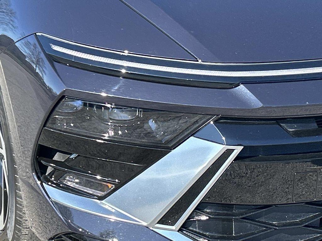 used 2025 Hyundai Sonata car, priced at $27,912