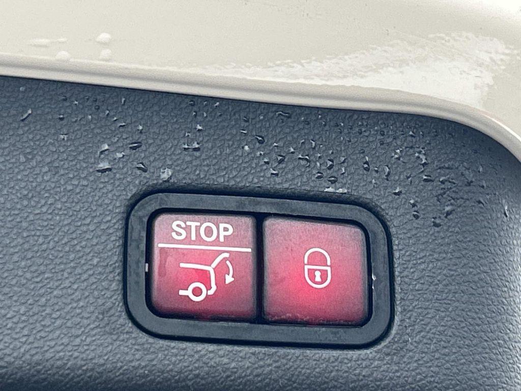 used 2018 Mercedes-Benz GLE 350 car, priced at $18,407