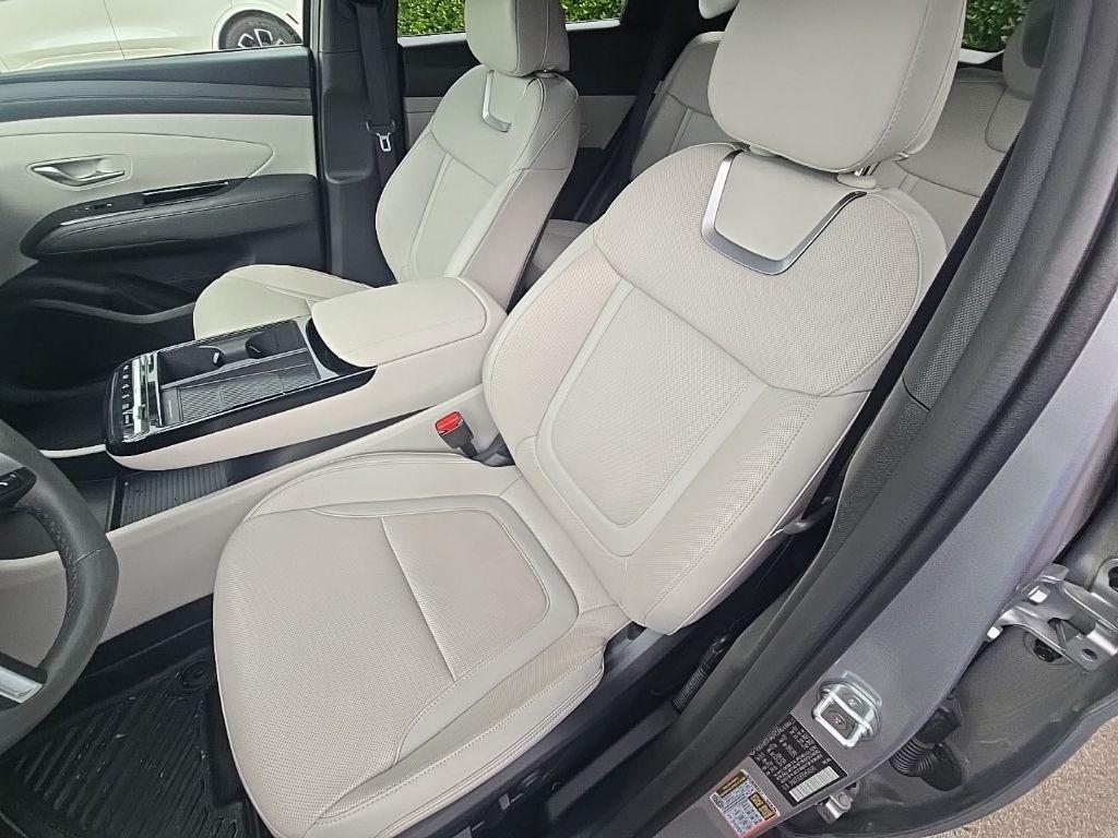 used 2025 Hyundai Tucson car, priced at $33,901