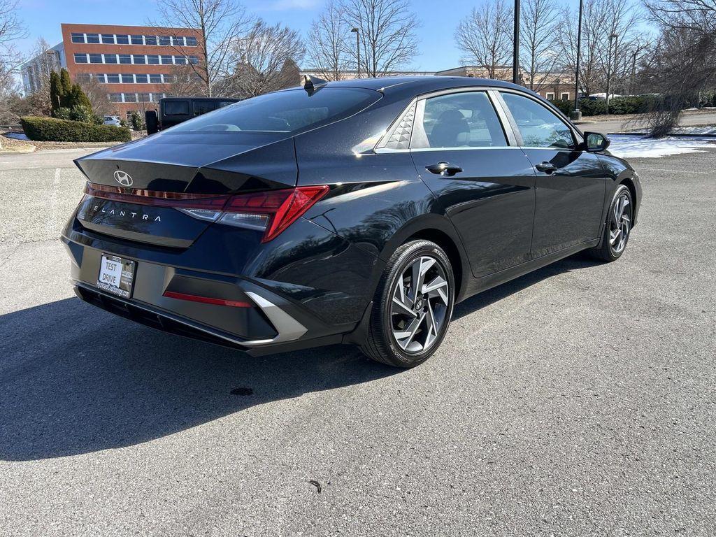 used 2025 Hyundai Elantra car, priced at $21,401
