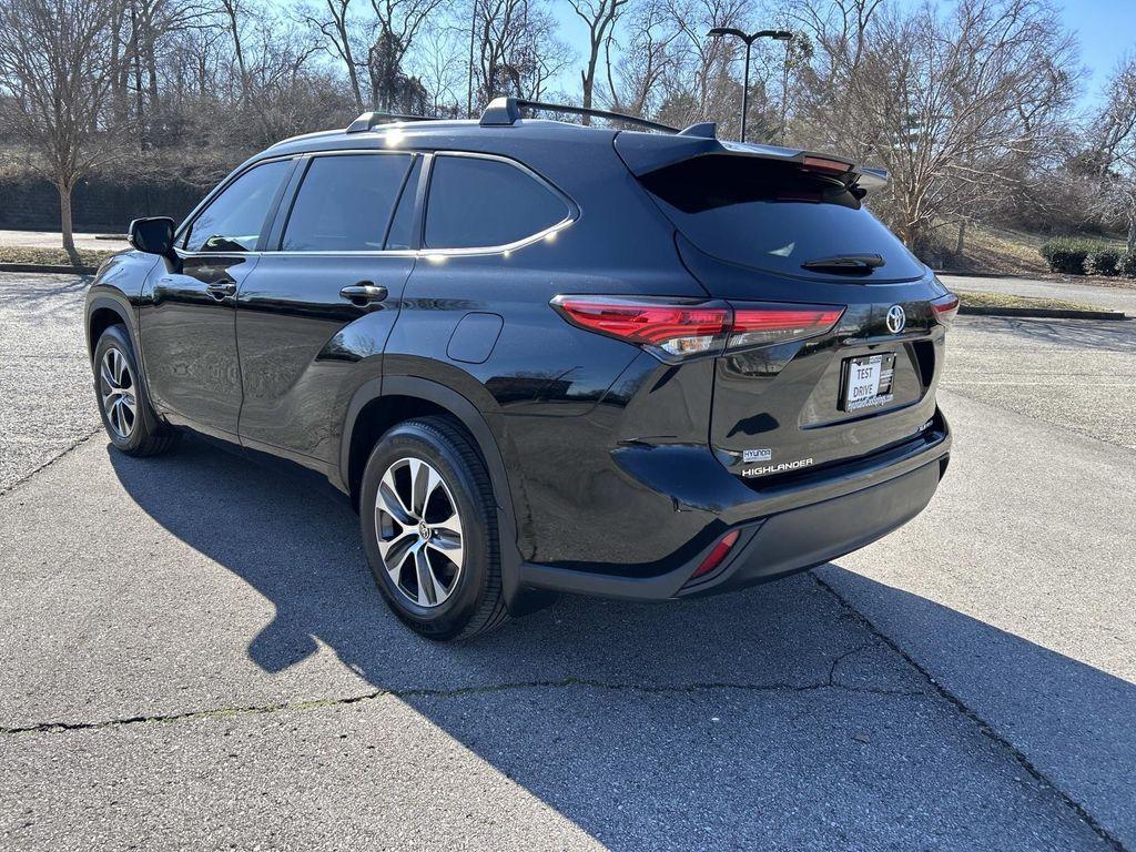 used 2023 Toyota Highlander car, priced at $36,702