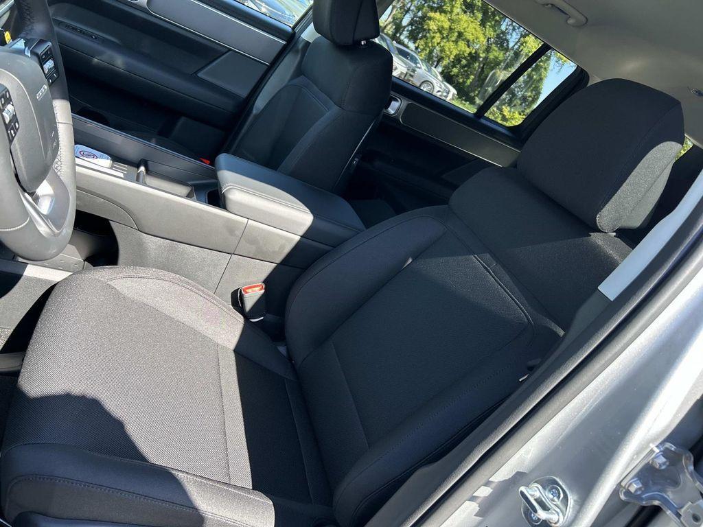 new 2026 Hyundai SANTA FE HEV car, priced at $33,767