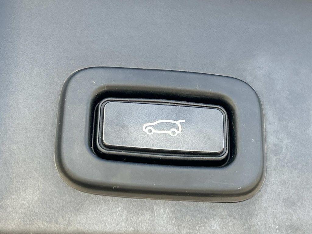 used 2020 Land Rover Range Rover Evoque car, priced at $24,901