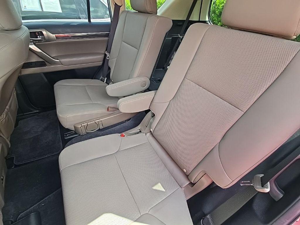 used 2020 Lexus GX 460 car, priced at $42,912