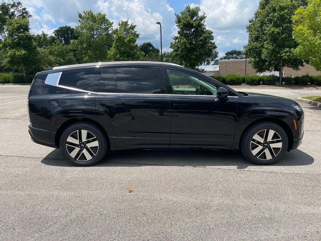 new 2026 Hyundai IONIQ 9 car, priced at $58,772