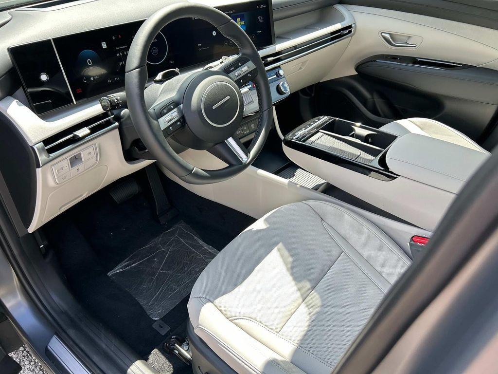 new 2025 Hyundai Tucson car, priced at $37,711