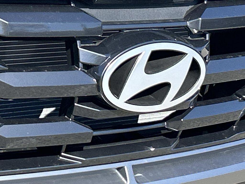 new 2026 Hyundai Tucson car, priced at $29,454