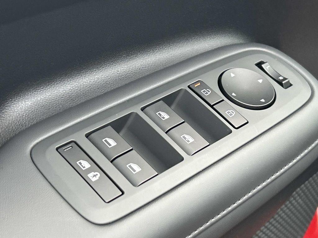 used 2025 Hyundai Santa Fe car, priced at $33,907