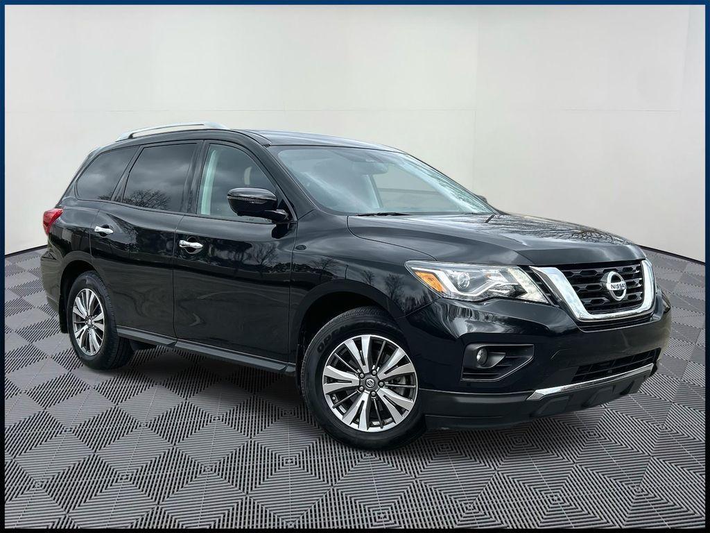 used 2017 Nissan Pathfinder car, priced at $16,902