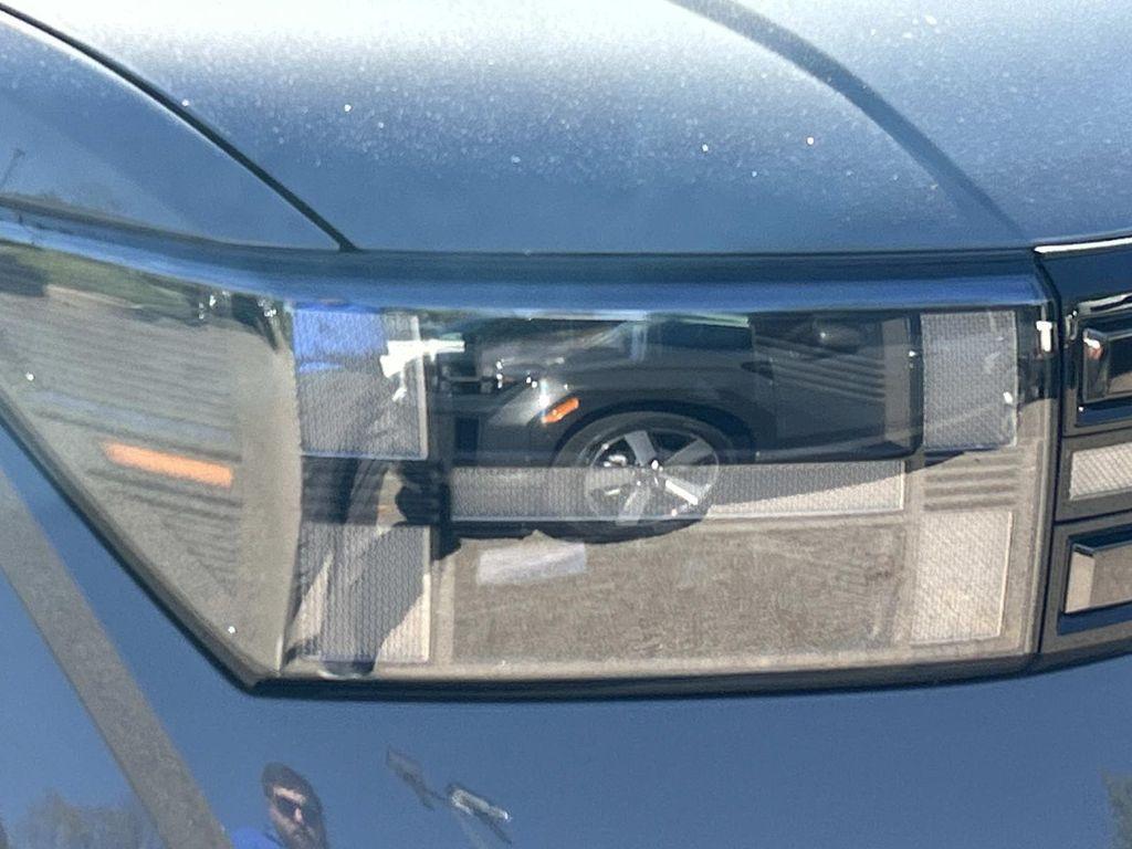 new 2026 Hyundai SANTA FE HEV car, priced at $42,907