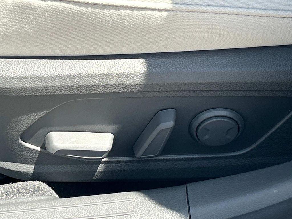 new 2025 Hyundai Sonata car, priced at $30,111