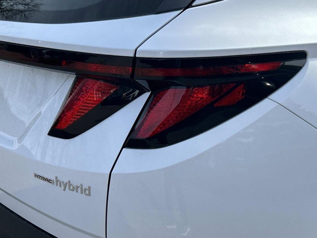 new 2026 Hyundai TUCSON Hybrid car, priced at $31,343