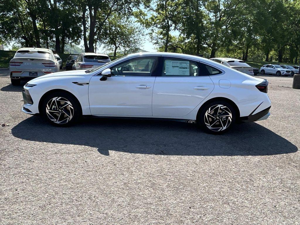 new 2026 Hyundai Sonata car, priced at $27,872
