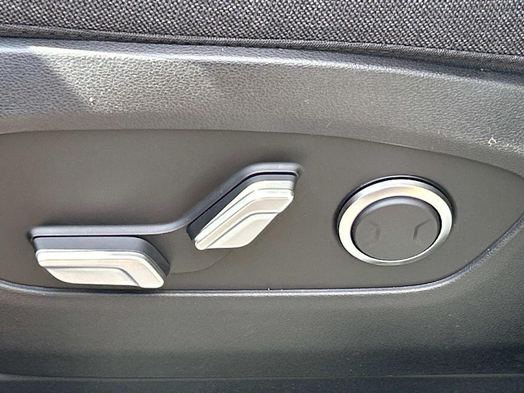 new 2026 Hyundai IONIQ 9 car, priced at $55,379