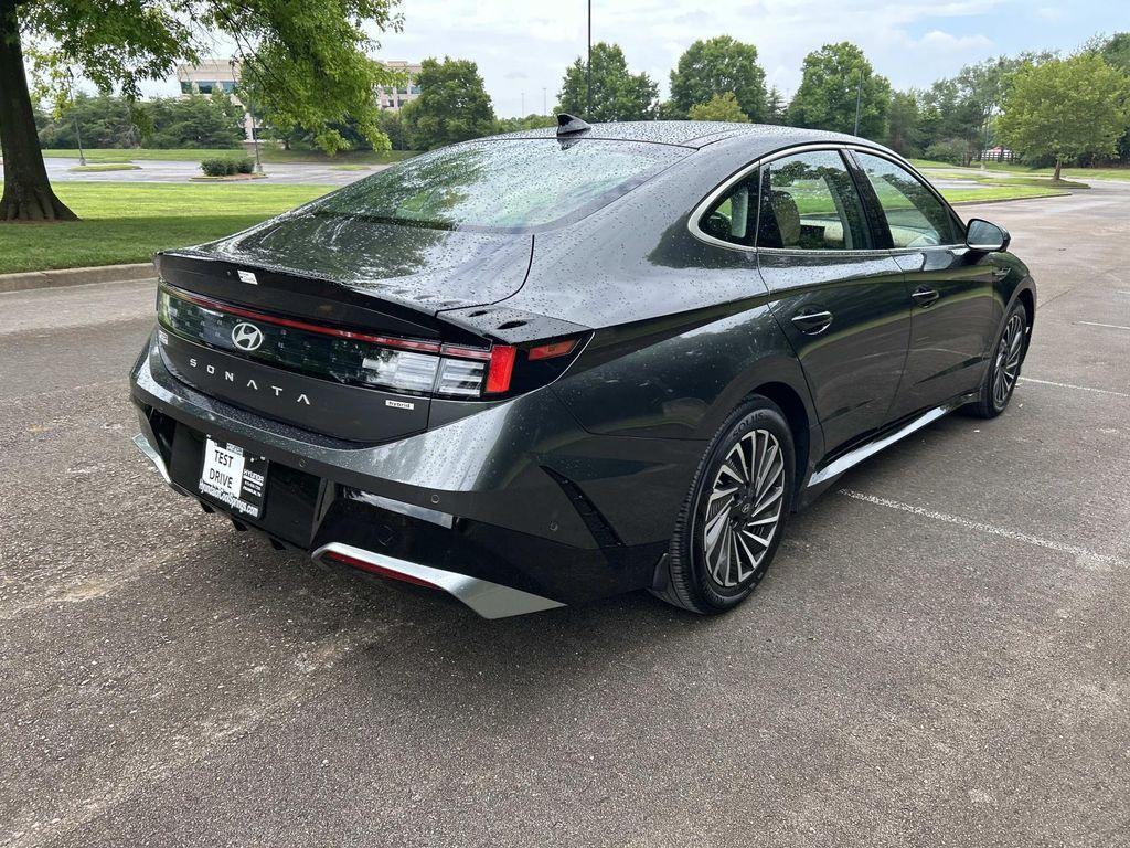 used 2025 Hyundai Sonata Hybrid car, priced at $34,800