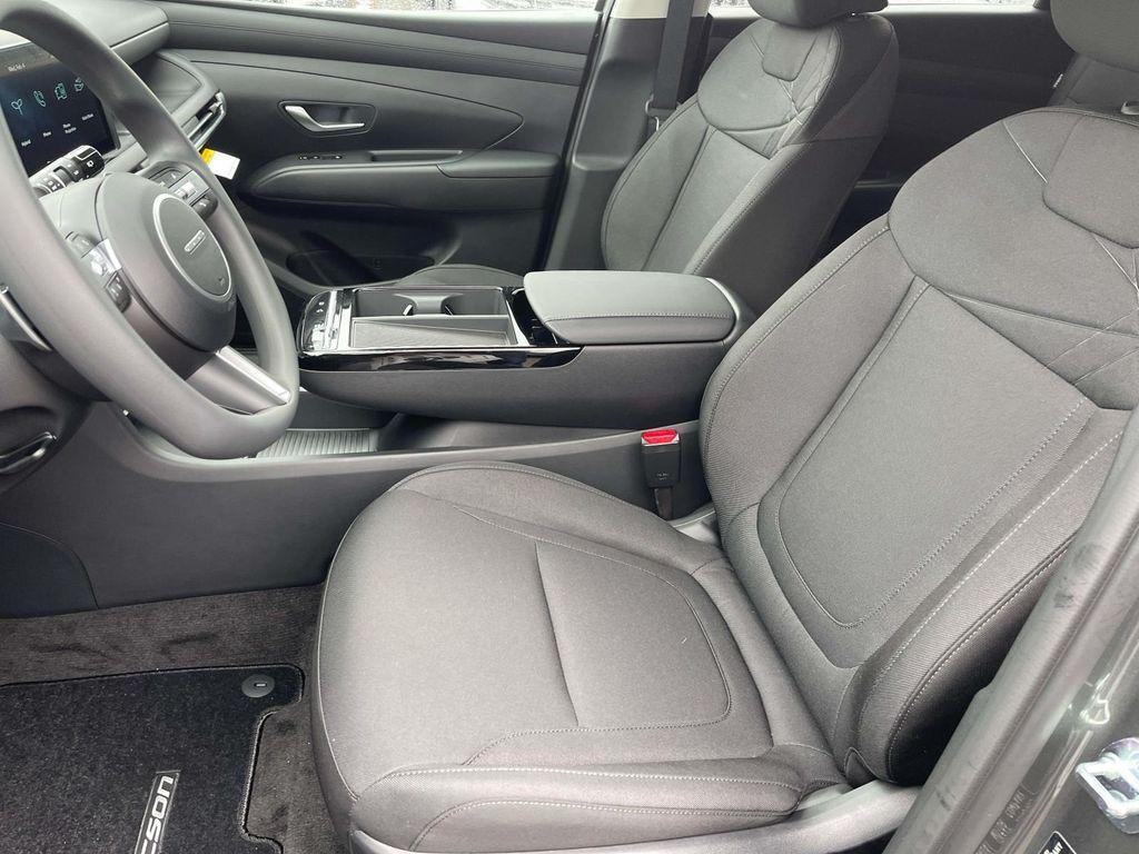 new 2026 Hyundai TUCSON Hybrid car, priced at $31,824