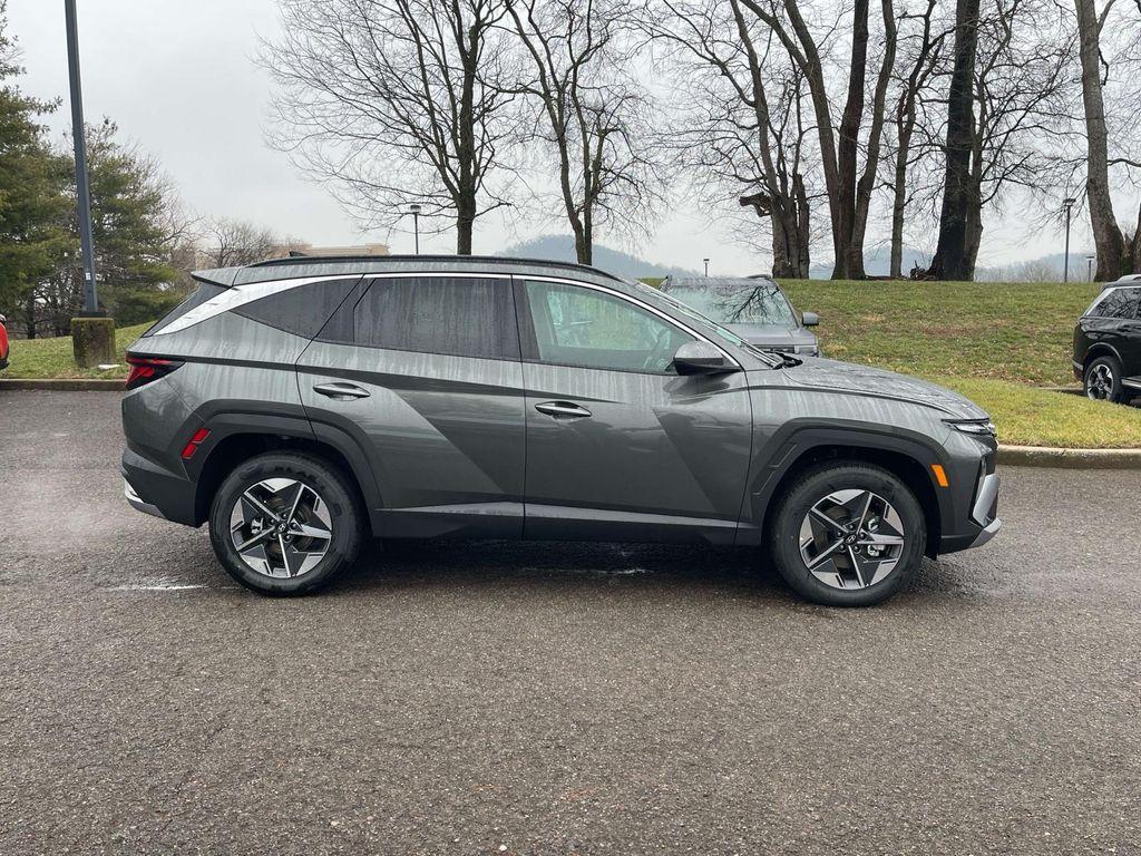 new 2026 Hyundai TUCSON Hybrid car, priced at $31,824