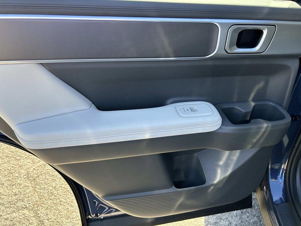 new 2026 Hyundai SANTA FE HEV car, priced at $36,100