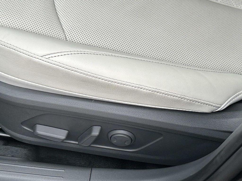 used 2024 Hyundai Sonata Hybrid car, priced at $32,402