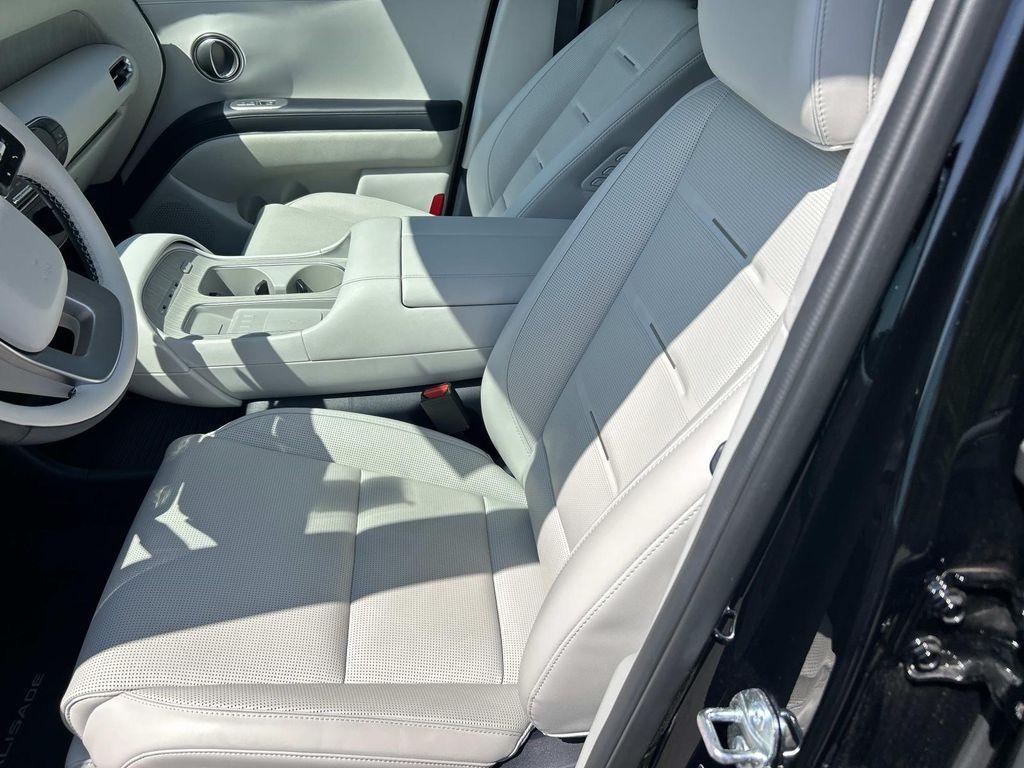 used 2026 Hyundai Palisade car, priced at $51,802