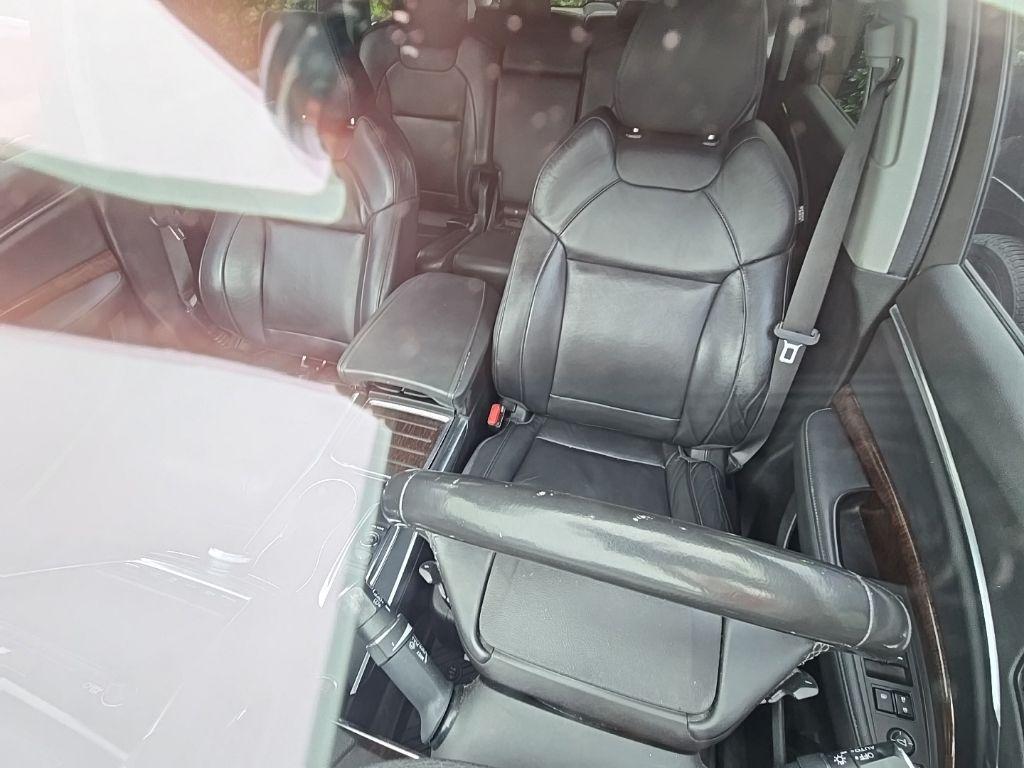 used 2018 Acura MDX car, priced at $22,903