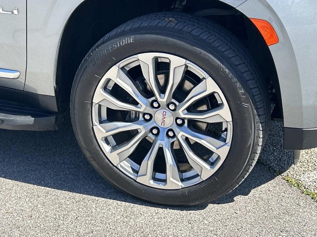 used 2024 GMC Yukon car, priced at $67,921